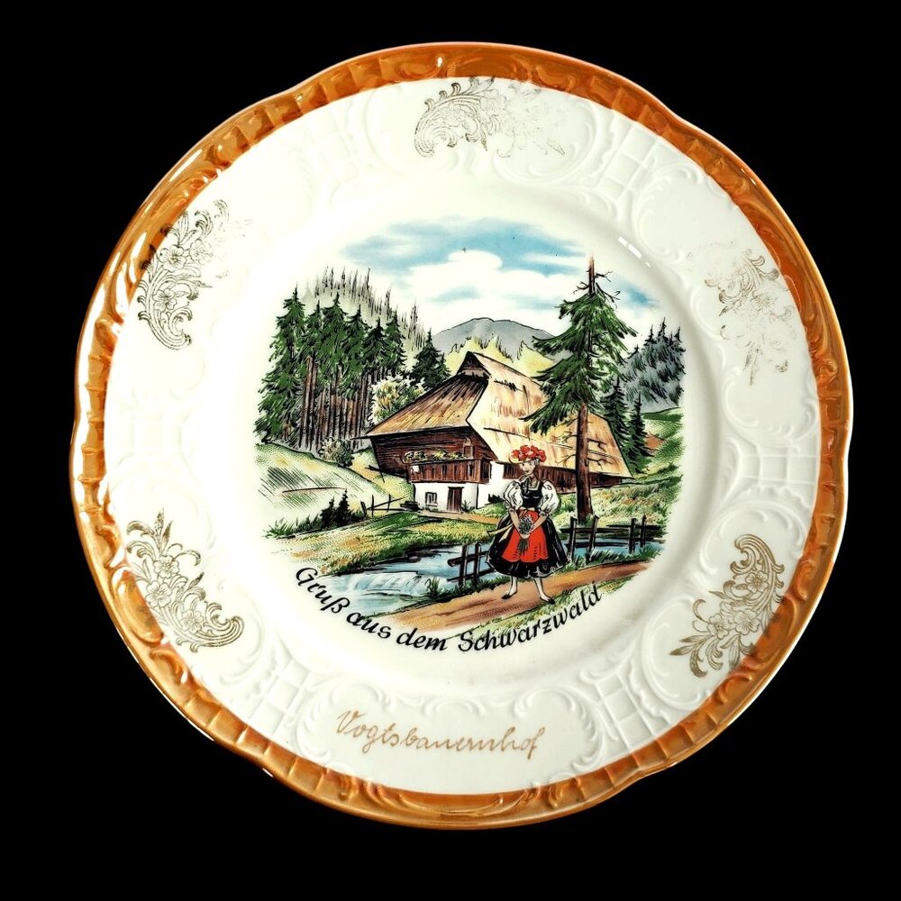 Vintage Bauscher Weiden Bavaria Germany Farmhouse Plate Gold Trim Village Scene